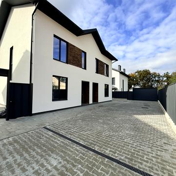 Щаслива вул., 18