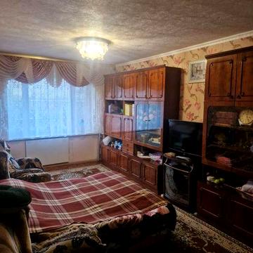 Продам 2-комнатную квартиру в Павлограде.