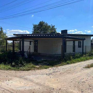 продаємо приватний будинок|село Зимна Вода|до ремонту усе готово