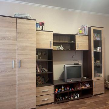 Миколи Закревського вул., 33