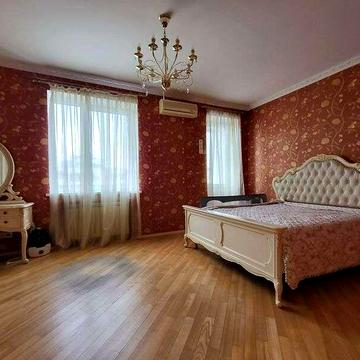 Микільсько-Слобідська вул., 2-Б