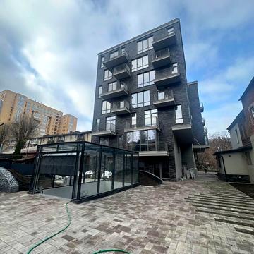 Архітектора Олега Петрова вул. (Чернишевського), 21-Д