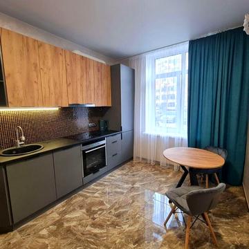 1 комн. квартира в оренду (возможность зарядки авто)