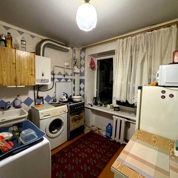 Класна двокімнатна Хоменка 16 цегляний будинок