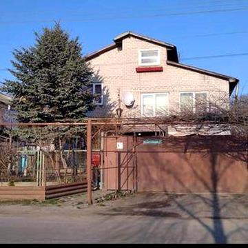 Продам двухэтажный дом или поменяю  на квартиру в Запорожье