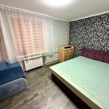 Олександра Поля просп. (Кірова), 94-А