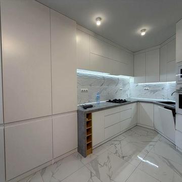 Здам двокімнатну квартиру в центрі міста