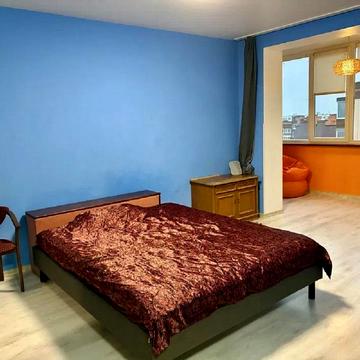 Івана Пулюя вул., 3