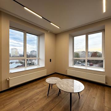 Богдана Хмельницького вул., 57а