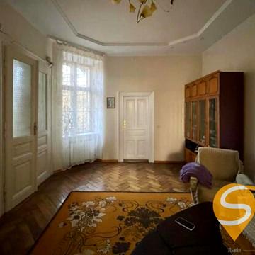 Миколи Лисенка вул., 10