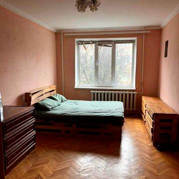 Оренда однокімнатної квартири по вул. Молодіжна 50 Власник