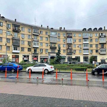 Продаж ЦЕНТР 3 кімн, сталінка, вул Мечнікова 10/2 метро Кловська