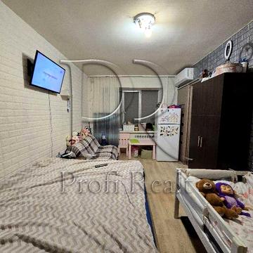 Продаж 1 кімн. квартири за адресою Юлії Зданівської 34/2/ Ломоносова