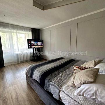 Продається 1-кімнатна квартира в Києві ІВ