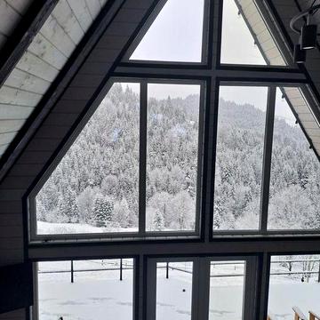 Здається будинок з чаном