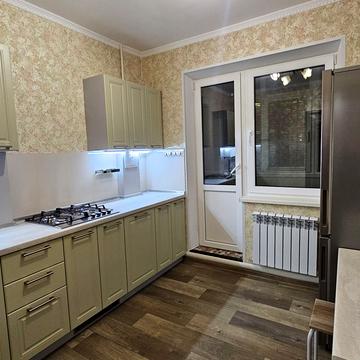 Оболонський просп., 25