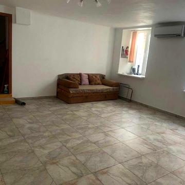 ул. Канатная.  Сдам долгосрочно.