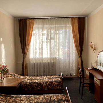 Київська, 63