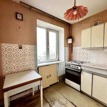 Інглезі вул. (25-ї Чапаєвської Дивізії), 1