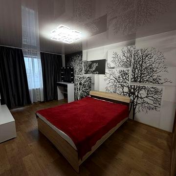 Сдам 1к квартиру Поля 13 низ Кирова центр