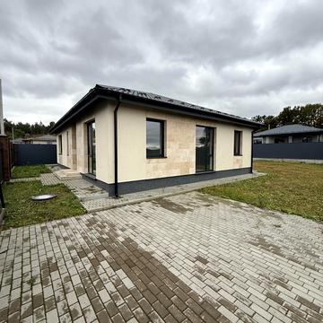 Миколи Лисенка вул., 11