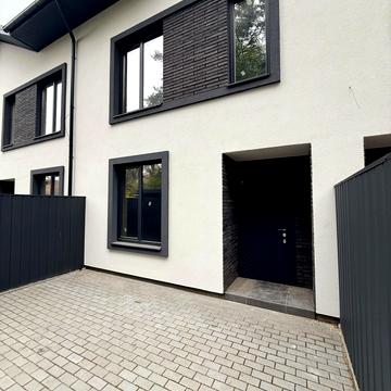 Академіка Заріфи Алієвої вул., 88