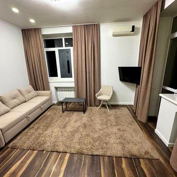 2к пл.Шевченко 6, Парк Шевченко