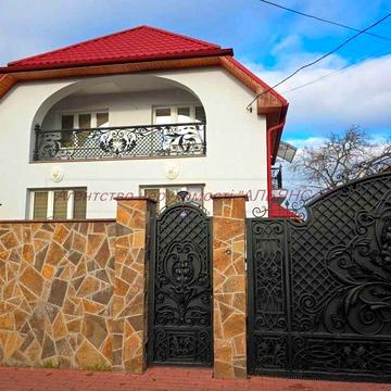 Чудовий будинок в м.Виноградів, з ремонтом.ЦІНУ ЗНИЖЕНО !