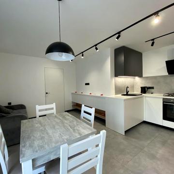 Степана Бандери вул., 20