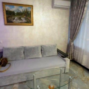 Довгострокова оренда 1к Квартира Басейна вулиця