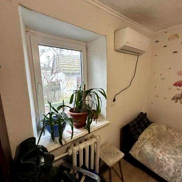 Сдаю дом в Корабельном районе.