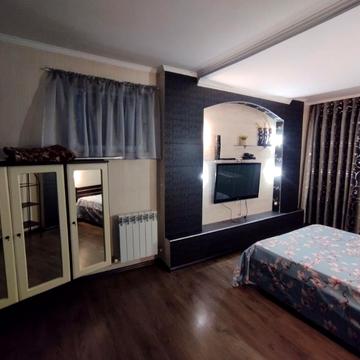 Васильківська вул., 21/18