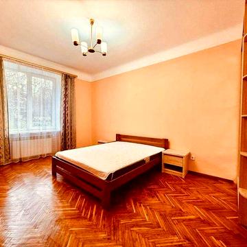 Оренда теплої та автономної 1-кім квартири на вул. Повстанській