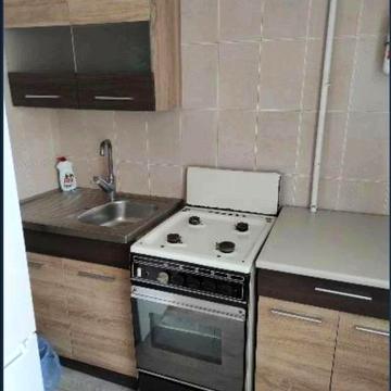 Сдам 1 ком кв р-он южная.