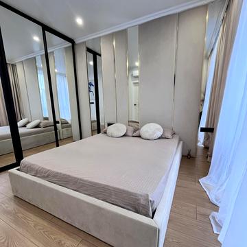 Зарічна вул., 2