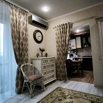 Дмитра Яворницького просп. (Карла Маркса), 125