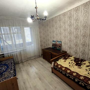 Поліська вул., 20