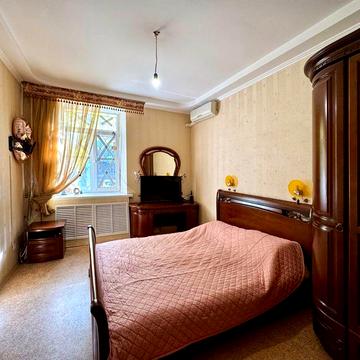 Продаю 3к квартиру на Сухому фонтані, вул.Нікольська. ц1