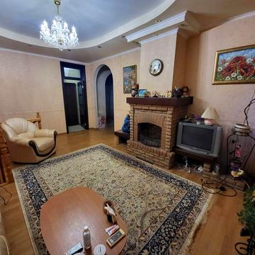 Сдам дом на Холодная горе со всеми удобствами