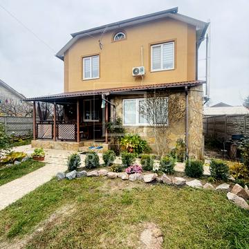 Личака вул., 32