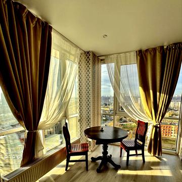 Юрія Шумського вул., 5