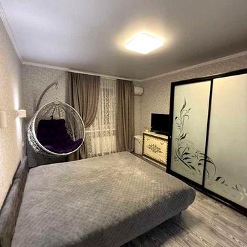 Продам 2к квартиру з євроремонтом, 4/9пов, КОТЕЛ, на Боженка