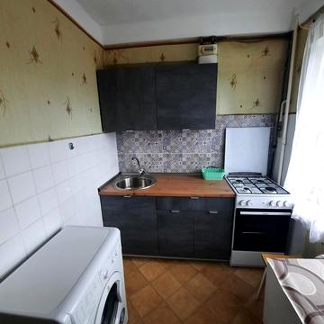 Мілютенка вул., 15-А