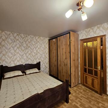 Якуба Коласа вул., 6