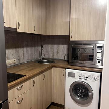 Відінська вул., 27