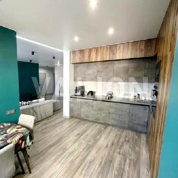 Академіка Заболотного вул., 15