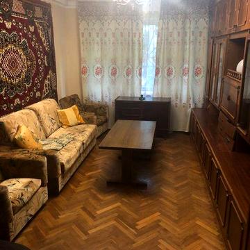 Вул. Соломʼянська 21 продаж двокімнатної квартири