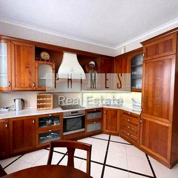 Оренда 3к квартири, вул. Шота Руставелі 44, Центр, Палац спорту