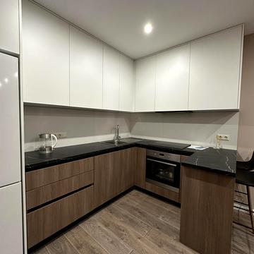 Зарічна вул., 4 к2