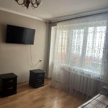 Сдам свою 1 комнатную квартиру ул. Ядова, Слободка, Нефтянников